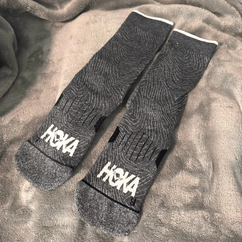 HOKA Crew running Socks for Men 3 pairs NWOT
